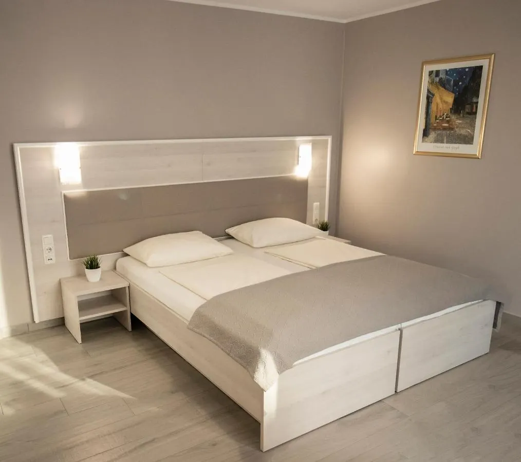 Arabest Aparthotel & Boardinghouse München 3*,