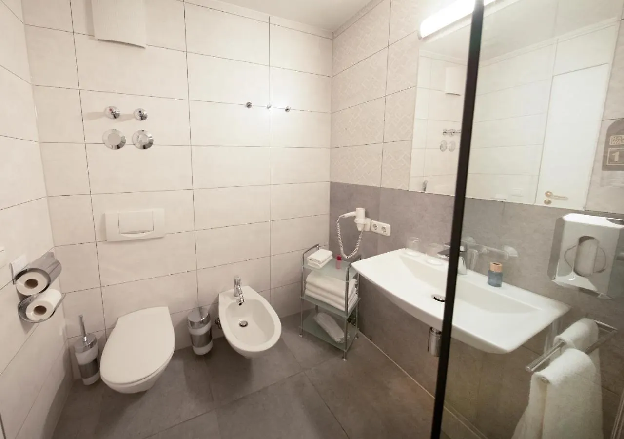 Arabest Aparthotel & Boardinghouse München